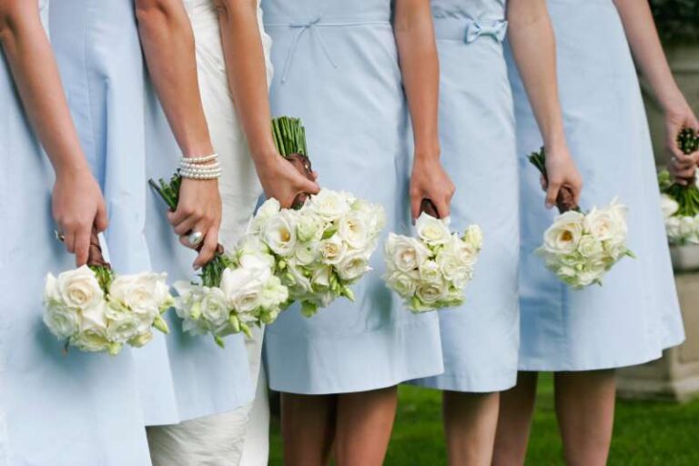 This woman works as bride's friend, takes money to be a bridesmaid, earns so much in a day