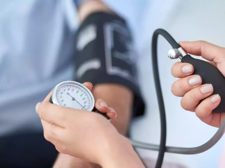 High Blood Pressure: BP increases due to these 3 bad habits, change lifestyle as soon as possible