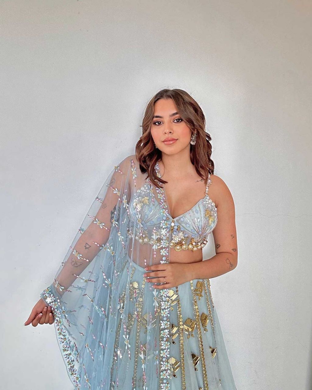 Try this saree blouse design by Alia Kashyap for a stylish look