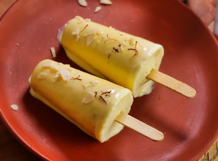 Family members will love pistachio kulfi on Rakhi festival, no need to buy from market, easy to make at home