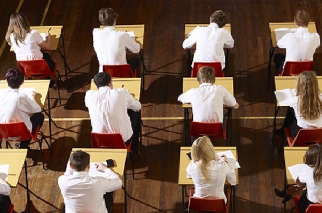 A strange way to stop cheating in the exam, in this way the exam was conducted in the open field, people asked - will the monitoring be done by helicopter?