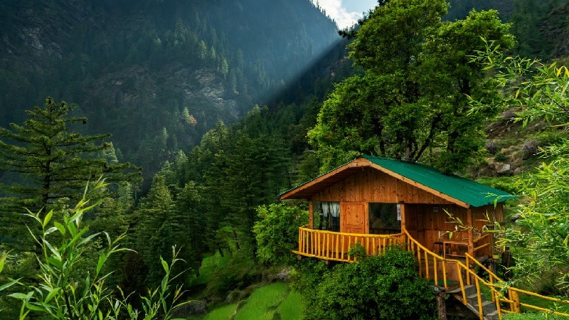 Take a vacation in this mini Thailand of India, you will forget the real Thailand by seeing the natural beauty here.