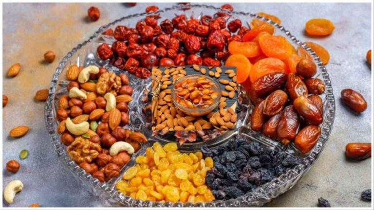 Do not eat these 5 dry fruits without soaking them, otherwise the stomach water will absorb this acid.