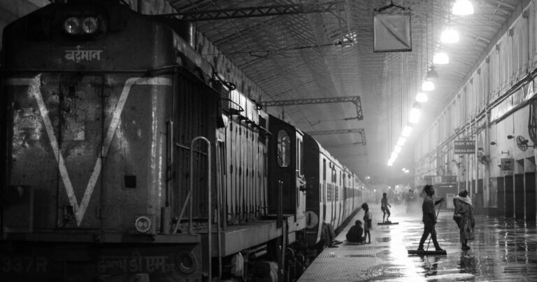 It is considered to be the scariest railway station in India, where 'ghosts' come in the evening.