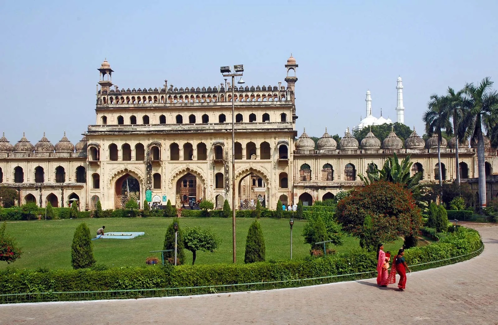 These 6 things make Lucknow, the city of Nawabs, special, did you know?