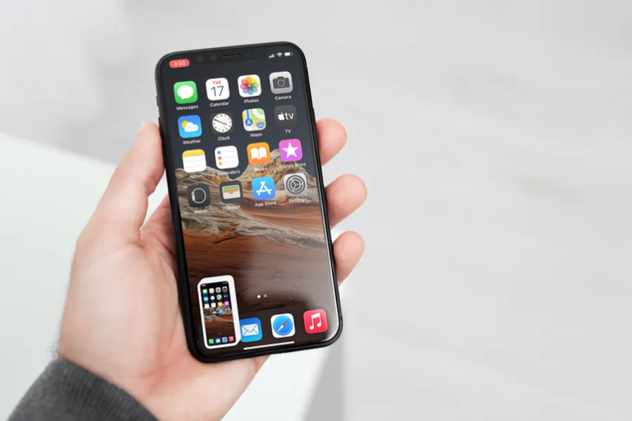 Screenshot can be taken without any button in iPhone, click in the back panel, know the process