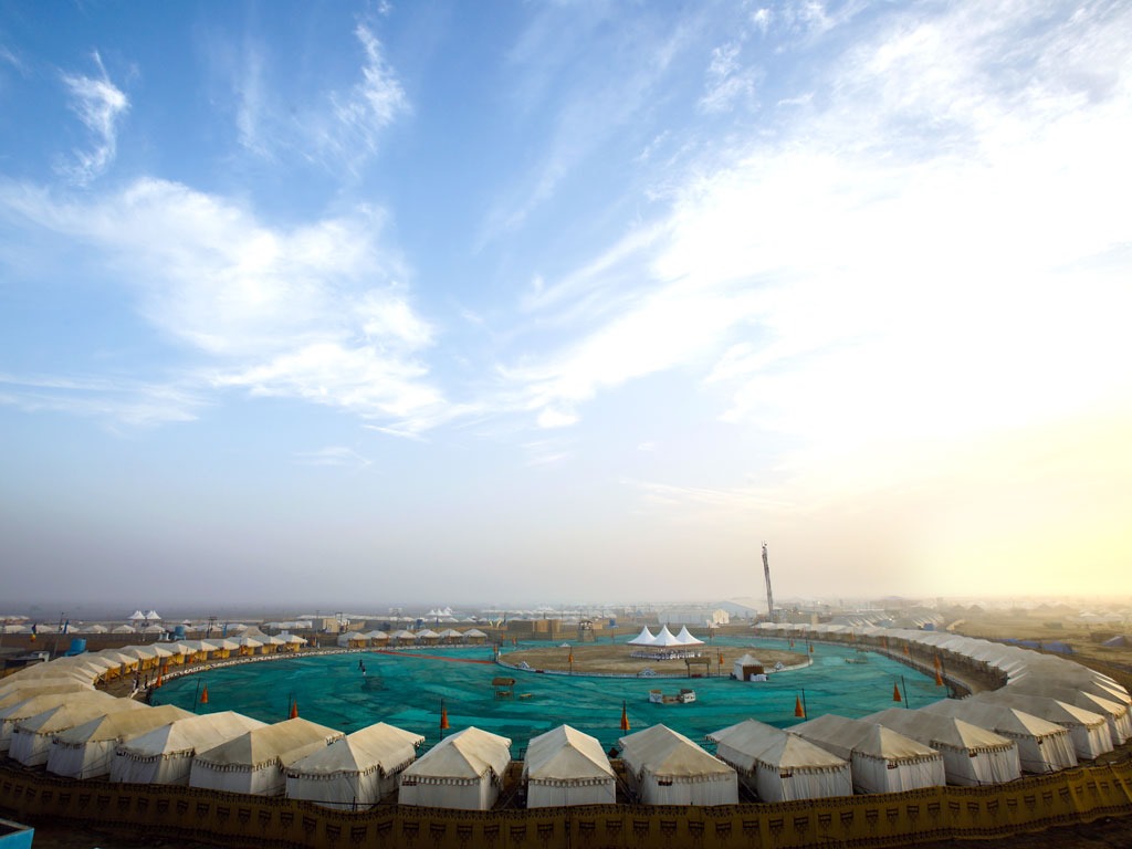 Dhordo has become the best tourist village of Kutch, the population of this village is less than 1000, know