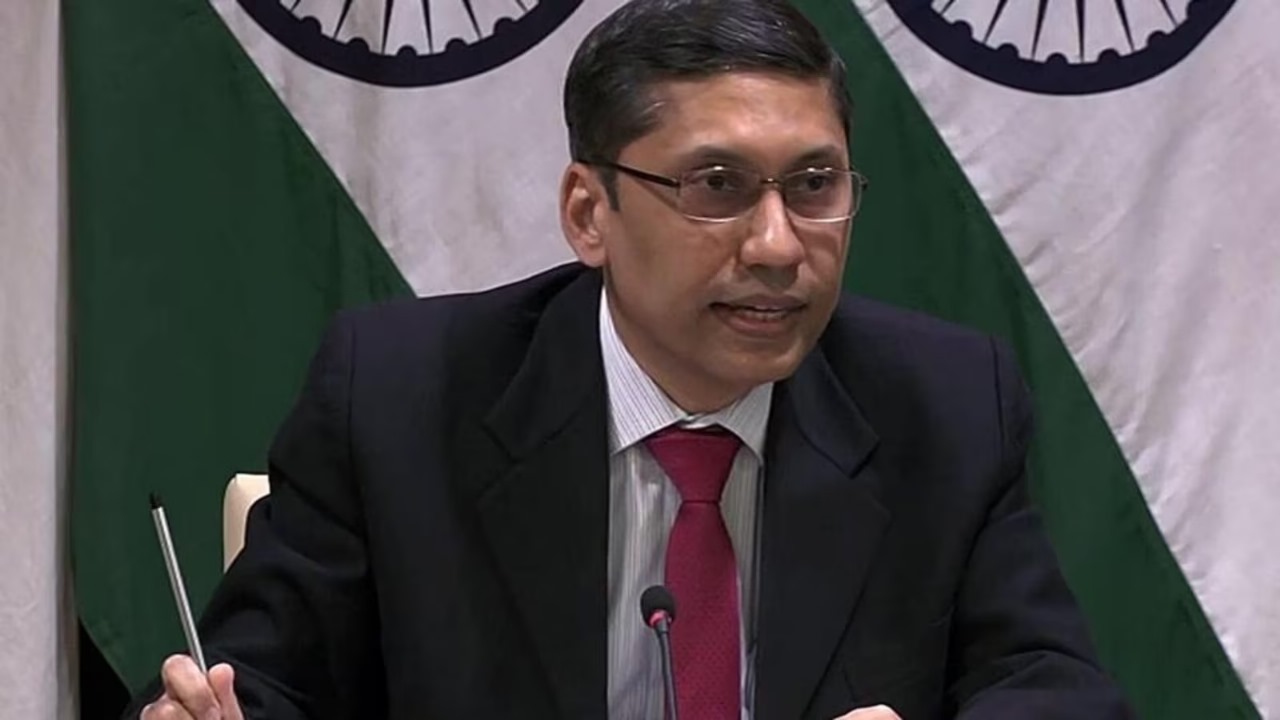 Food and medicine crisis in Palestine, India delivers 38.5 tonnes of relief material