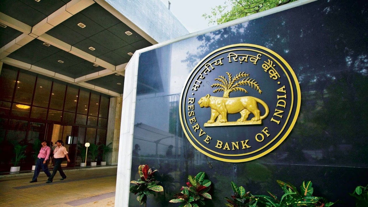 RBI announced new guidelines for these banks, now this is how it will work!