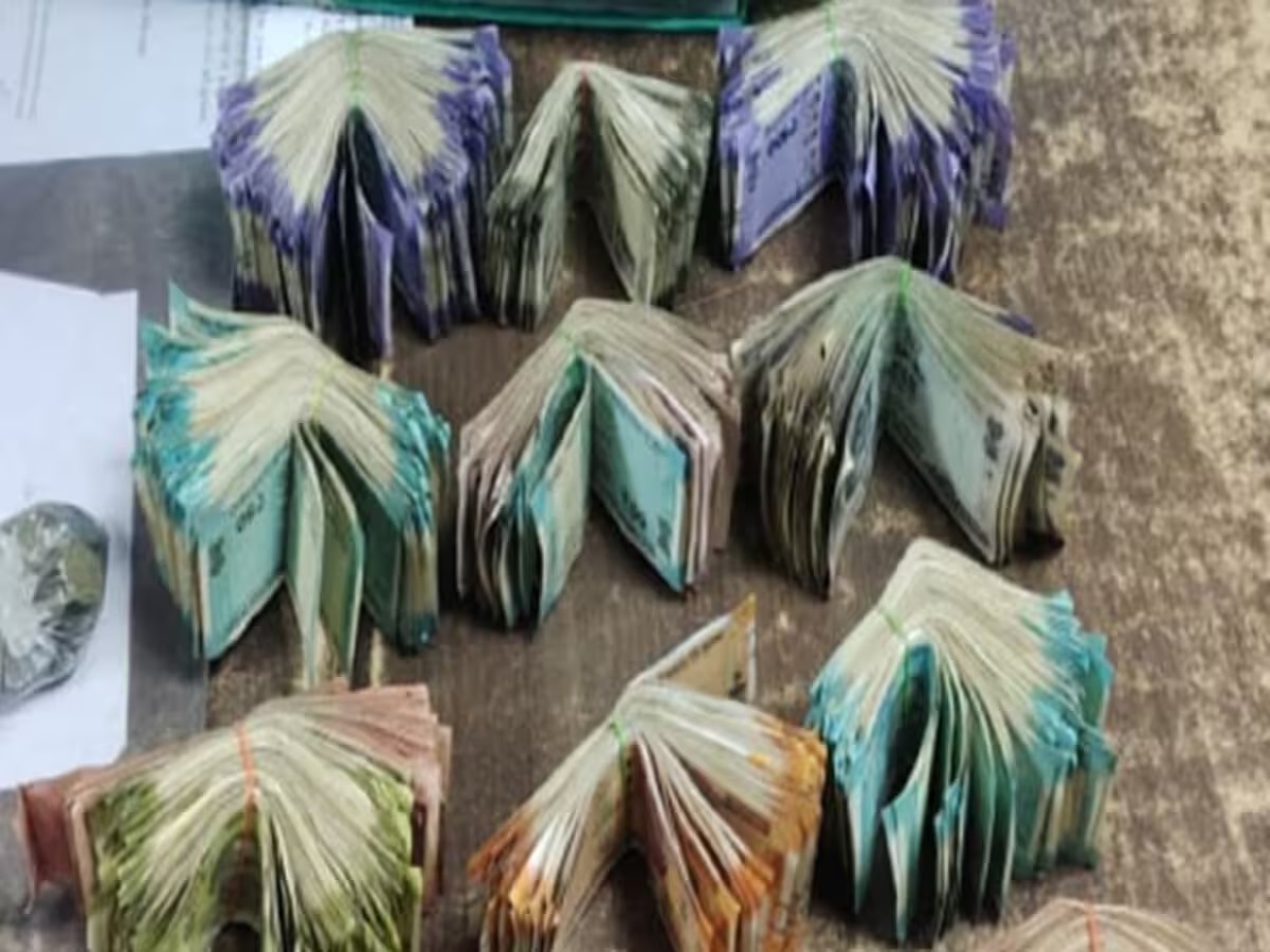 'Millionaire' beggar 'starved to death', bundles of notes found in belongings found near body