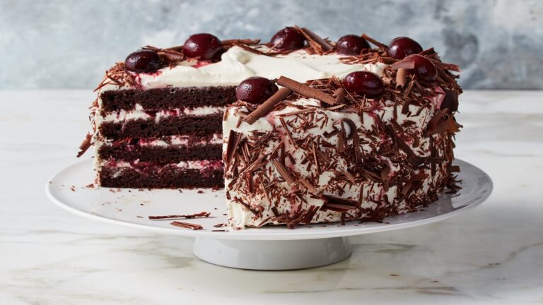 Here's how to make your favorite Black Forest Cake at Christmas, an easy-to-know recipe