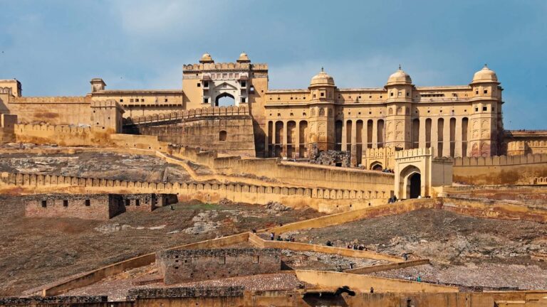 Amer fort is the best place to visit in winter, a must visit