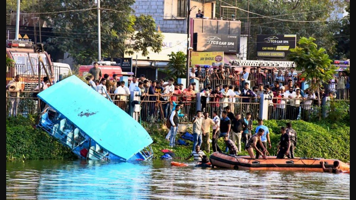 6 criminals arrested in Vadodara boat accident, 11 dead cremated