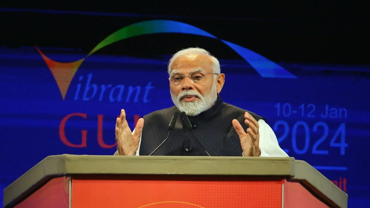 PM Modi made a statement at the Vibrant Gujarat Summit, 'I guarantee that India will soon become the third largest economy in the world'.