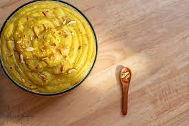 Make desi ghee maathi almond halwa, great for taste and health, well known recipe