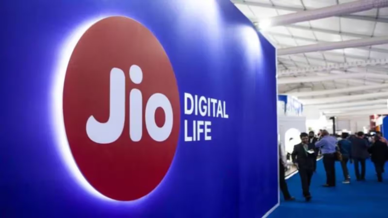 Jio Recharge: Jio Launches Cheapest Recharge, Gets Unlimited Calling & Data, Price Just